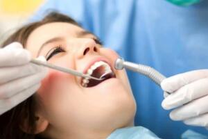 Dental exam, Oral consultation at the dentist in Javea: Doctor Carbasse